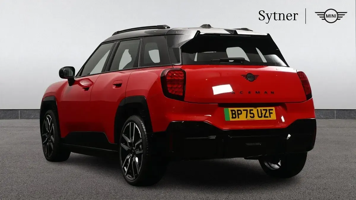Used Mini Aceman 133 kW (181 HP) 2025 Red SUV