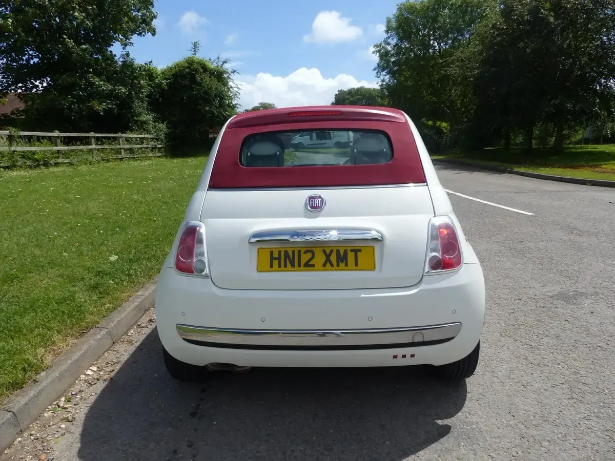 Used Fiat 500 Lounge 69 HP (50 kW) 2012 White Cabriolet
