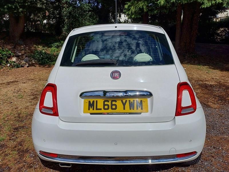 Usado Fiat 500 Lounge 95 HP (69 kW) 2016 Branco Citadino