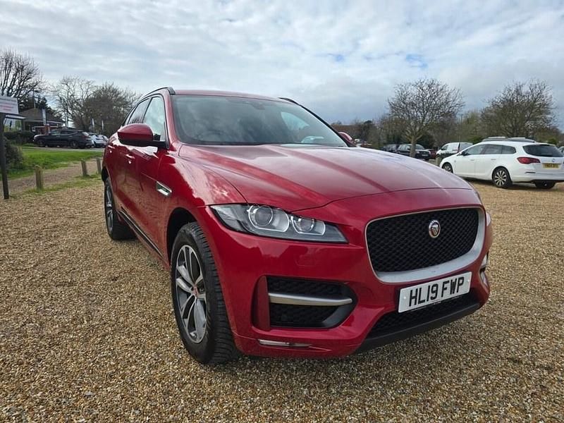 Used Jaguar F-Pace R-Sport 180 HP (132 kW) 2019 Red SUV