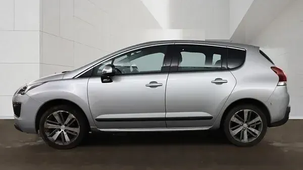 Used Peugeot 3008 Allure 2015 Silver Estate