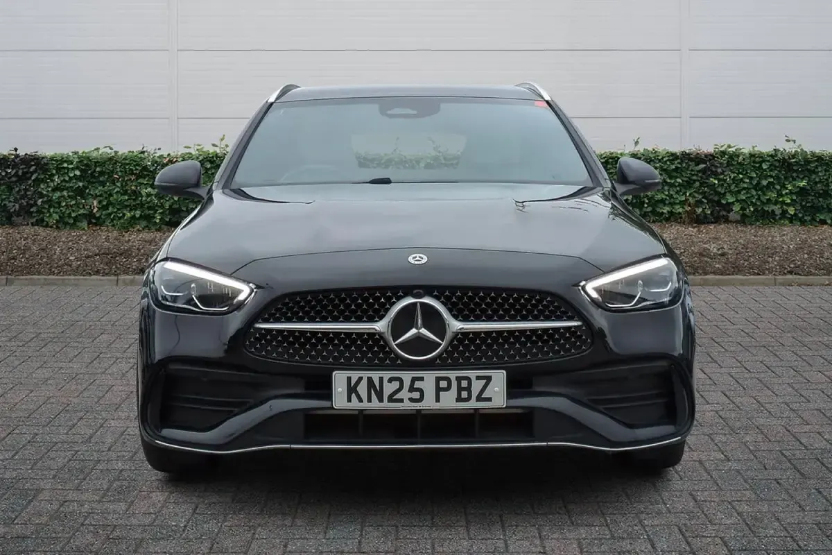 Used Mercedes C200 AMG line 204 HP (150 kW) 2025 Black Estate