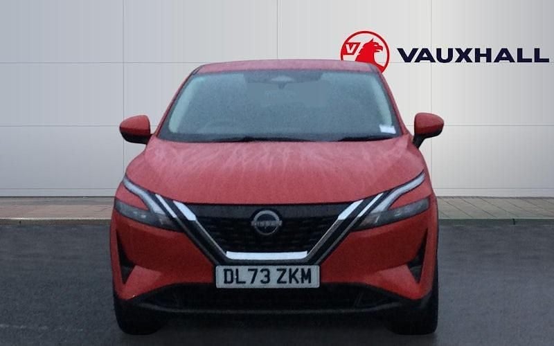 Used Nissan Qashqai Acenta Premium 190 HP (139 kW) 2023 Red SUV