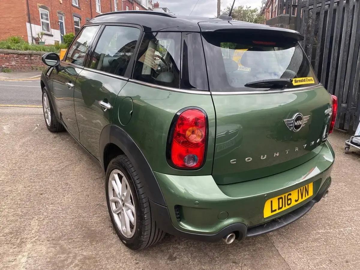 Used Mini Cooper S 2016 Green Hatchback