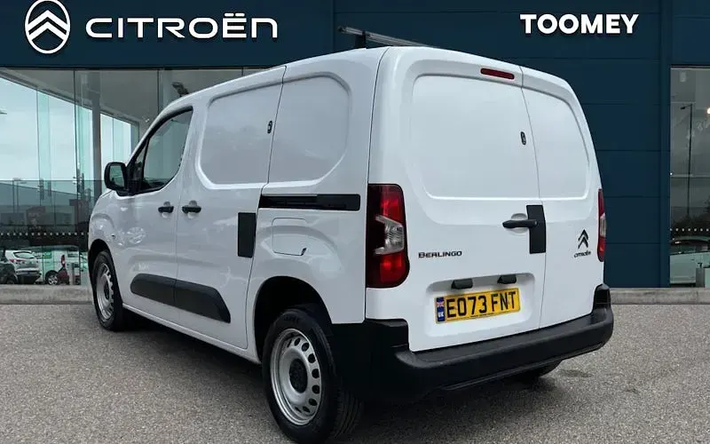 Used Citroën Berlingo 102 HP (75 kW) 2023 White MPV