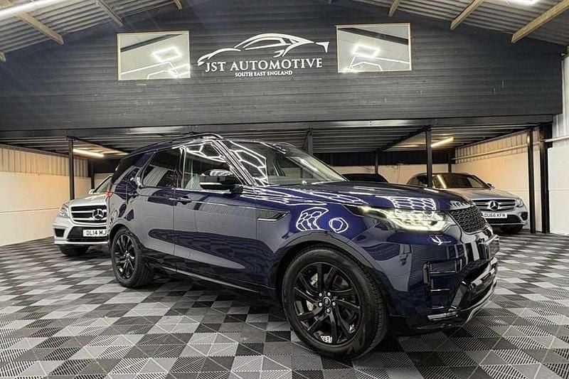 Blue Used 2018 Land Rover Discovery 5 HSE SUV | £20,995 (Super price) - Image 1/1