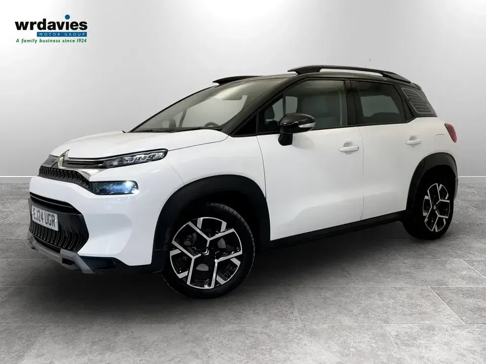 Używany Citroën C3 PureTech 2024 Biały Hatchback