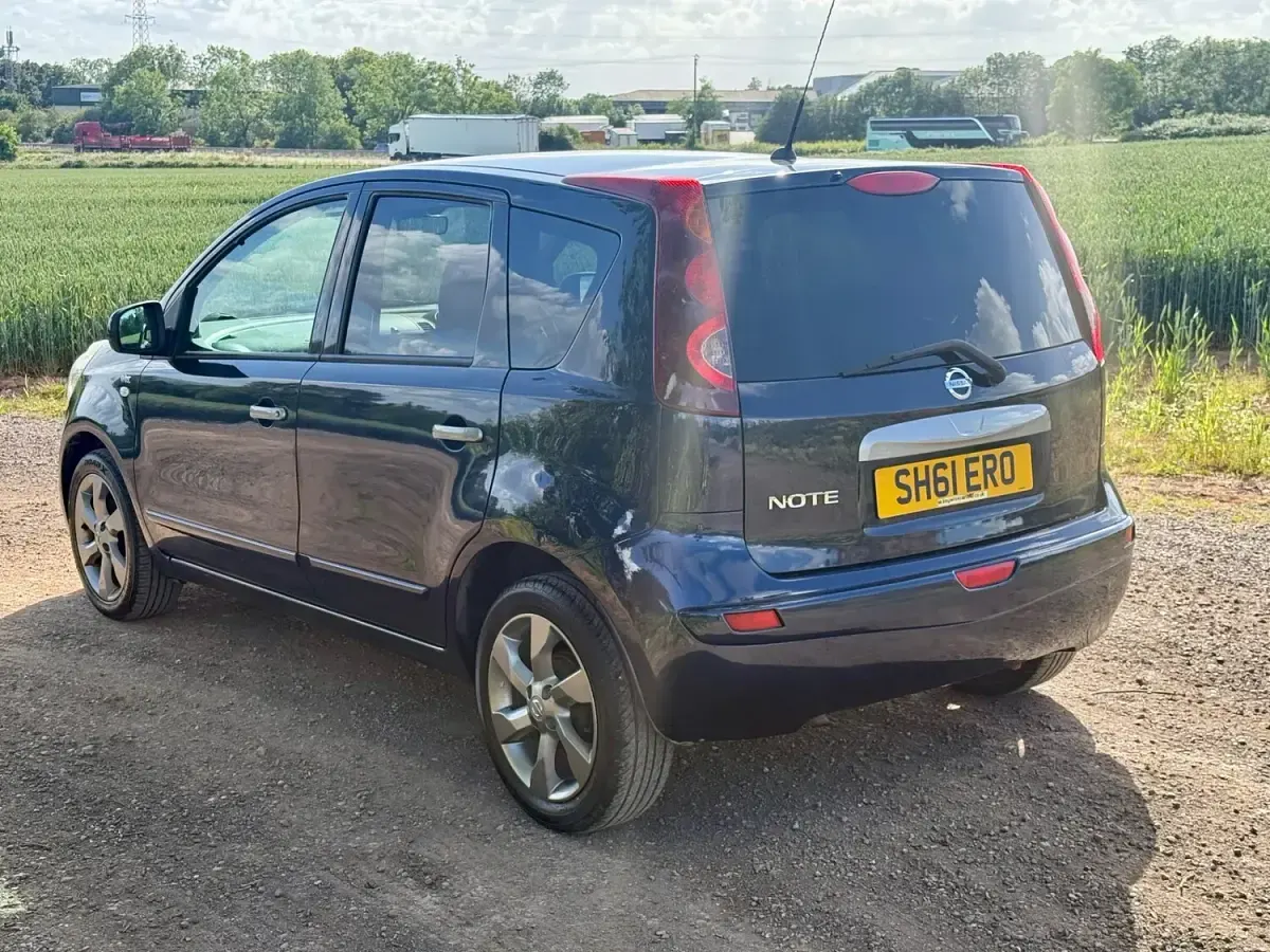 Used Nissan Note N-TEC 2011 Blue Hatchback