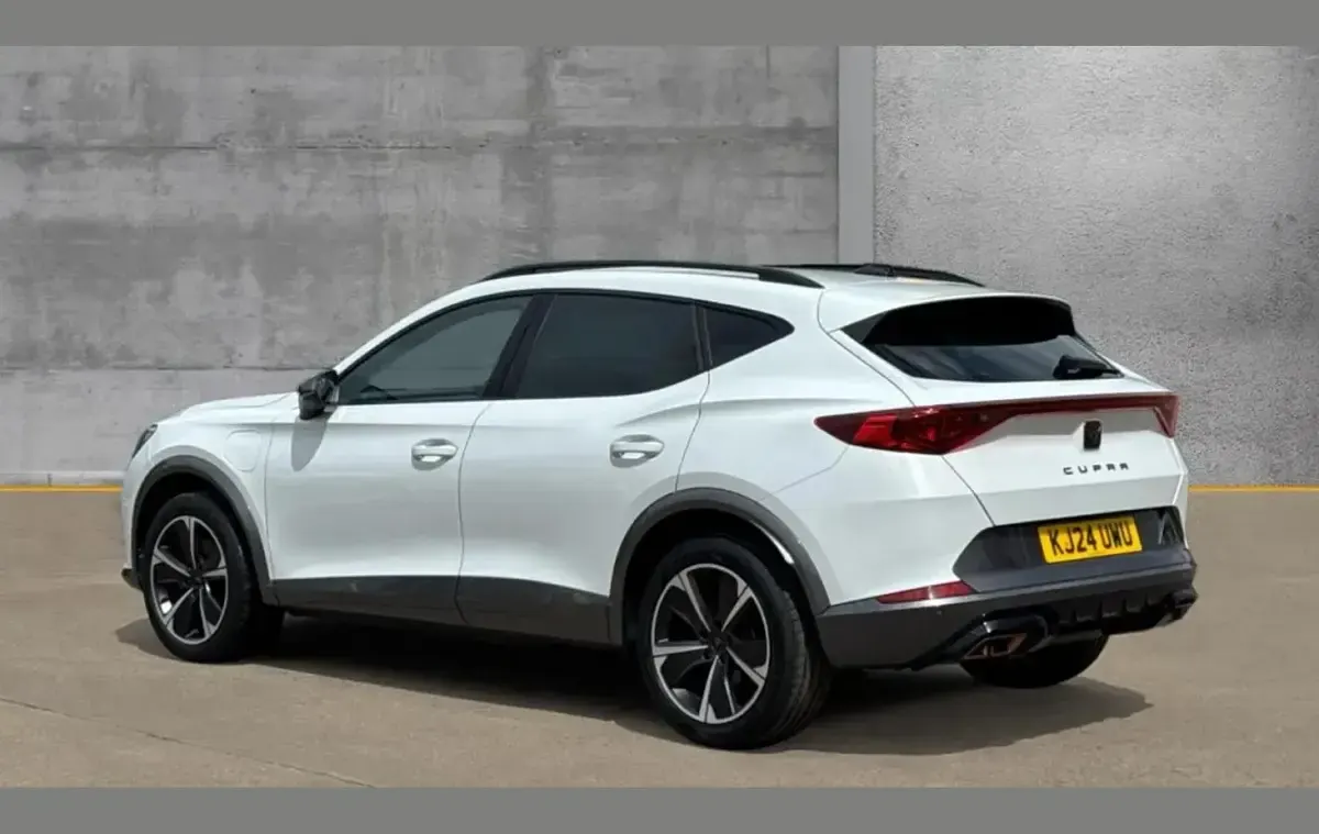 Used Cupra Formentor 200 HP (147 kW) 2024 White SUV