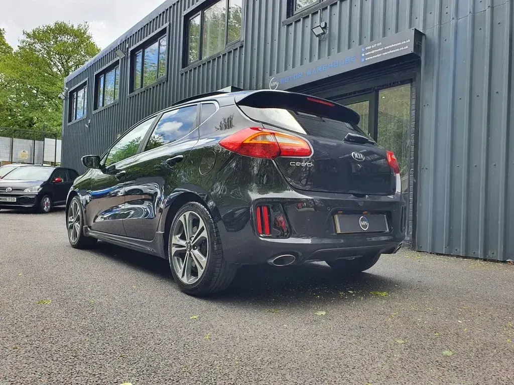 Used Kia Ceed GT-Line S 136 HP (100 kW) 2018 Black Hatchback