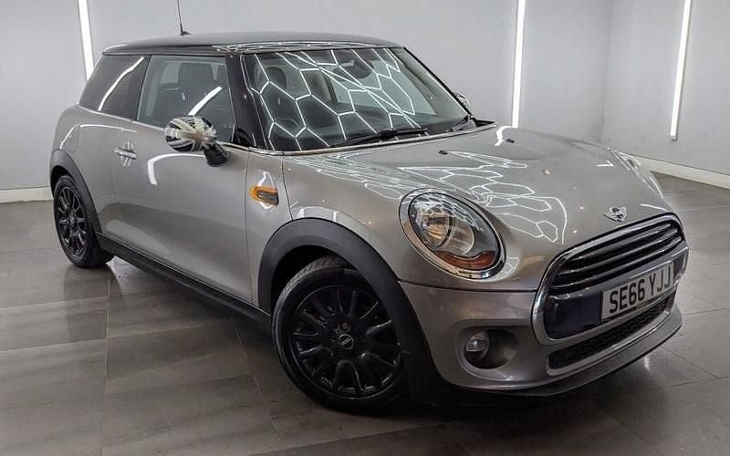 Used Mini Cooper D Hatch 116 HP (85 kW) 2017 Hatchback