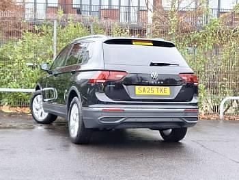 New VW Tiguan Allspace Life 150 HP (110 kW) 2025 Black SUV