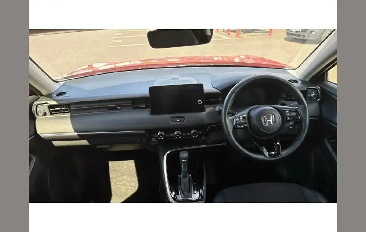 Used Honda HR-V Advance 131 HP (96 kW) 2023 Red SUV