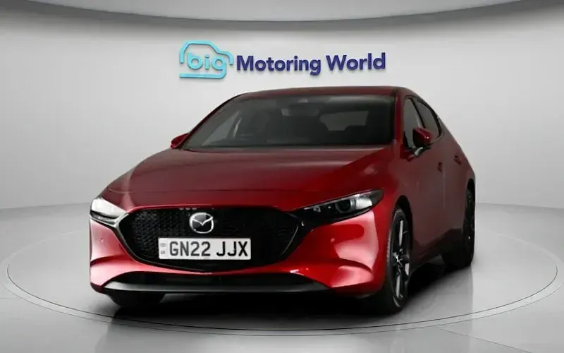 Used Mazda 3 Inclusive 186 HP (136 kW) 2022 Red Hatchback