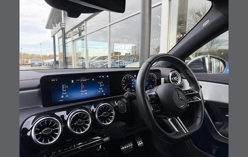 Used Mercedes CLA250e Executive 218 HP (160 kW) 2024 Grey Sedan