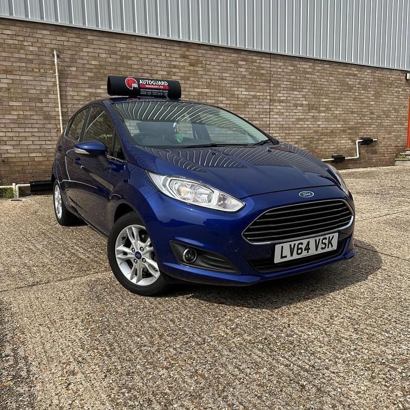 Blue Used 2014 Ford Fiesta Zetec Hatchback | £4,995 (Good price) - Image 1/3