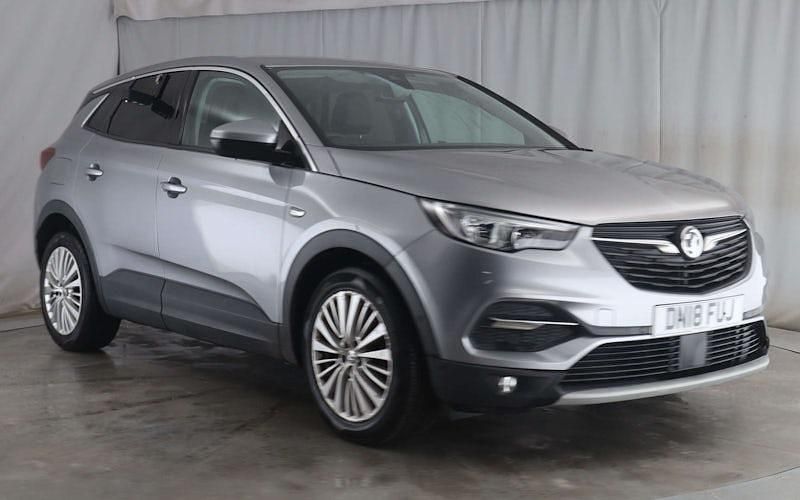 Used Vauxhall Grandland X 120 HP (88 kW) 2018 Grey SUV