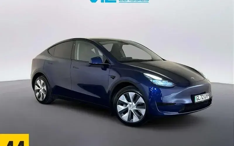 Begagnad Tesla Model Y RWD 219 kW (299 HK) 2024 SUV