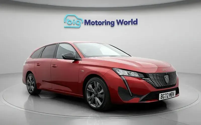 Used Peugeot 308 SW Allure 179 HP (131 kW) 2024 Estate
