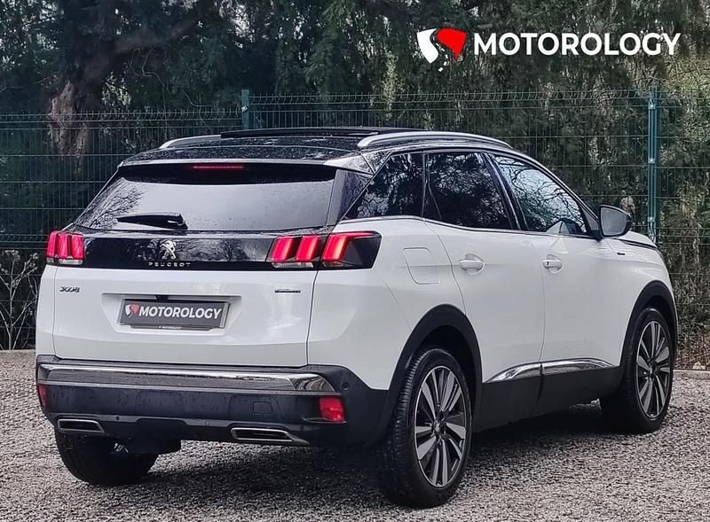 Used Peugeot 3008 GT-line 130 HP (95 kW) 2019 White SUV