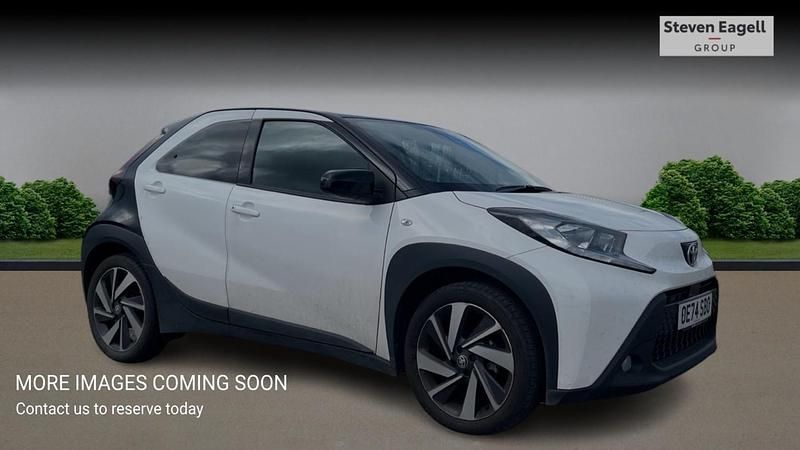 Used Toyota Aygo X 2024 White SUV