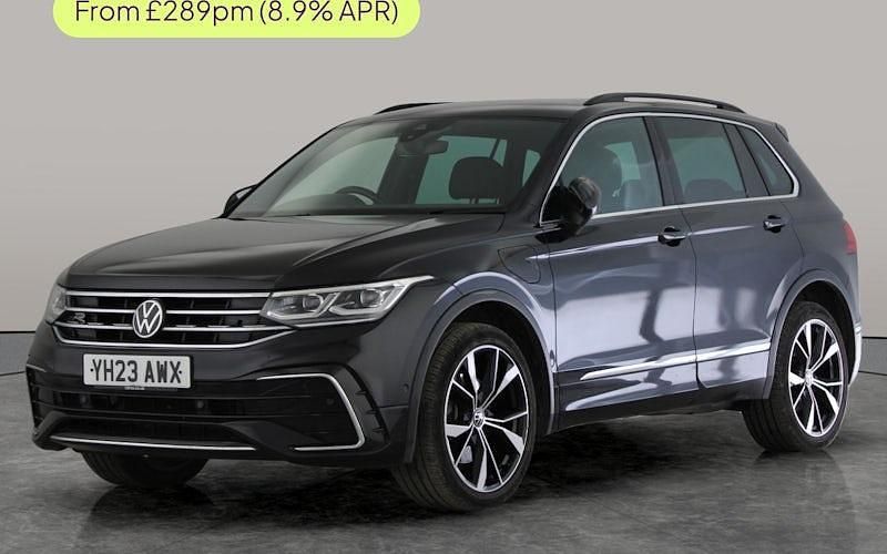 Used VW Tiguan R-line 245 HP (180 kW) 2023 Black SUV