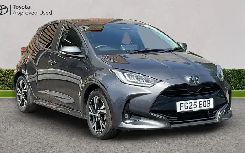 Używany Toyota Yaris Hybrid Design 116 KM (85 kW) 2025 Hatchback