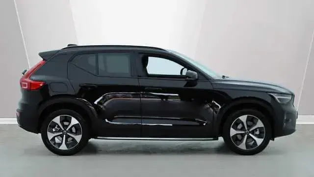 New Volvo XC40 Plus 163 HP (119 kW) 2026 SUV