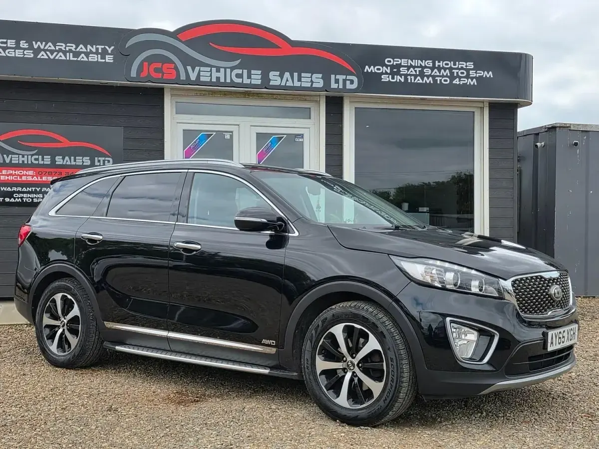 Used Kia Sorento 200 HP (147 kW) 2015 Black SUV