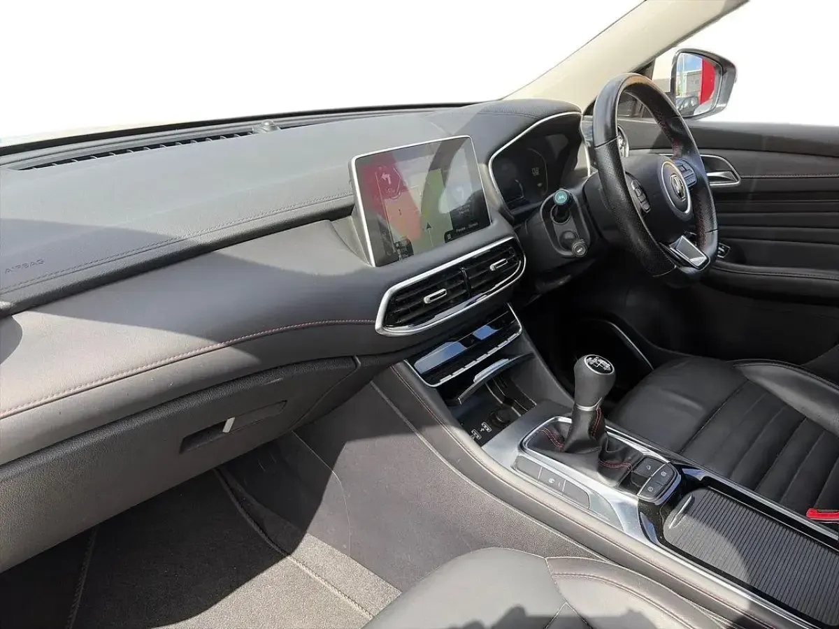 Used MG HS Trophy 160 HP (117 kW) 2023 White SUV