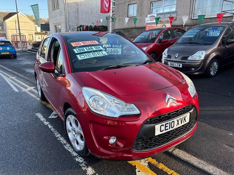 Used Citroën C3 VTR Sport 68 HP (50 kW) 2010 Red Hatchback