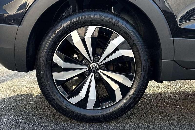 Usado VW T-Cross Style 115 HP (84 kW) 2025 Preto SUV