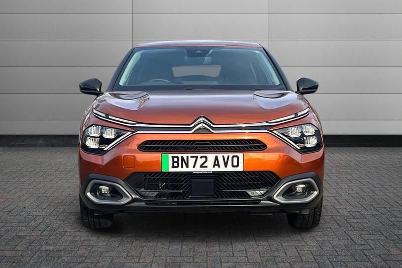 Used Citroën e-C4 Shine 100 kW (136 HP) 2022 Brown Hatchback