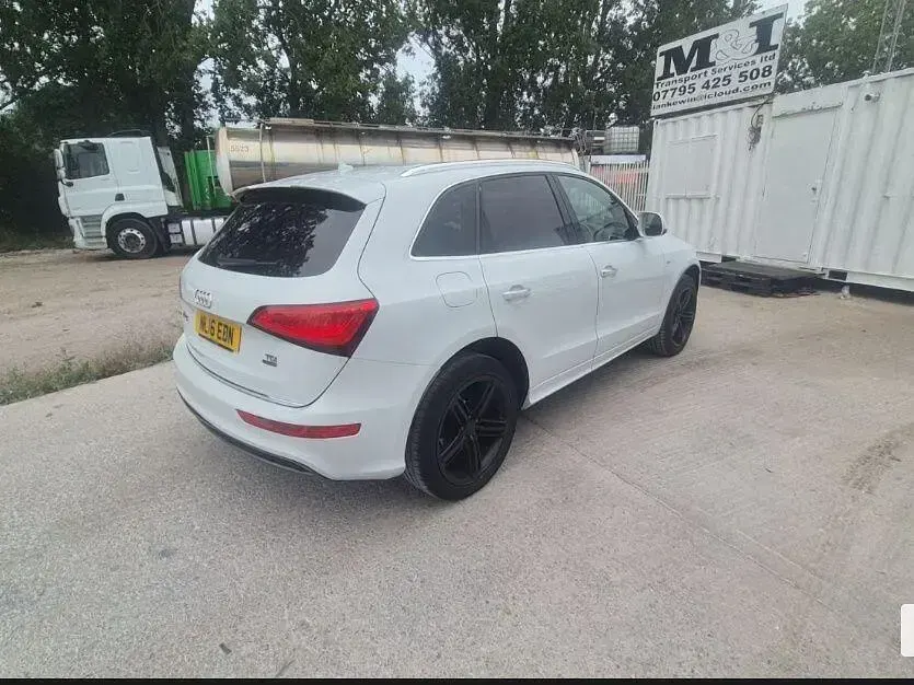 Used Audi Q5 S-line plus 190 HP (139 kW) 2016 White SUV