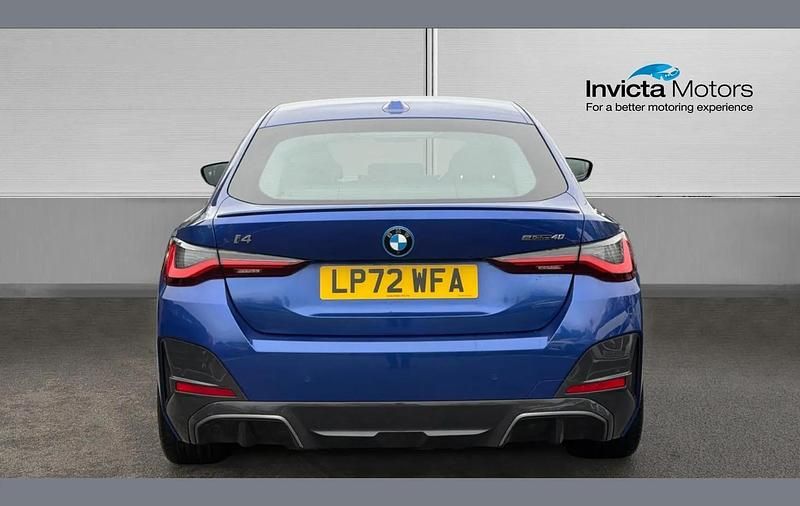 Used BMW i4 M Sport 250 kW (340 HP) 2023 Portimao blue Sedan