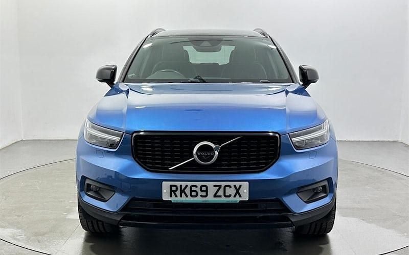Used Volvo XC40 R-Design Pro 190 HP (139 kW) 2020 Blue SUV
