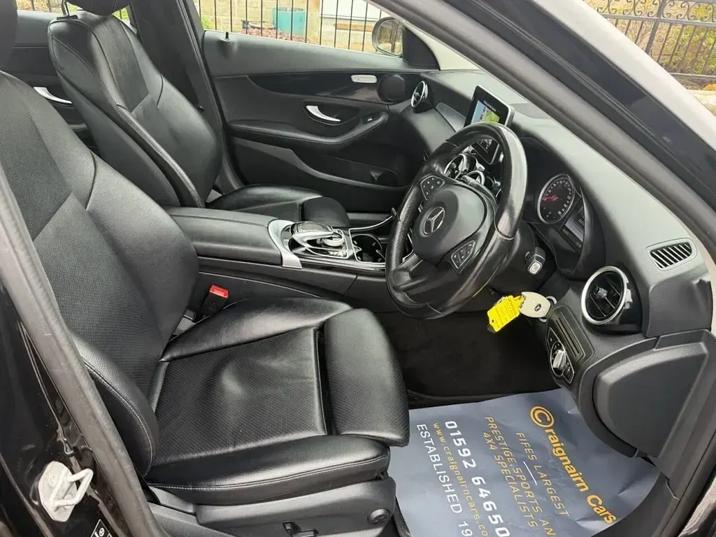 Begagnad Mercedes C220 Executive 170 HK (125 kW) 2016 Svart Sedan