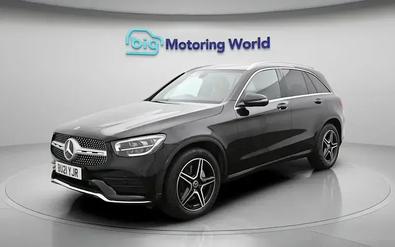 Used Mercedes GLC220 AMG line 194 HP (142 kW) 2021 Black Estate