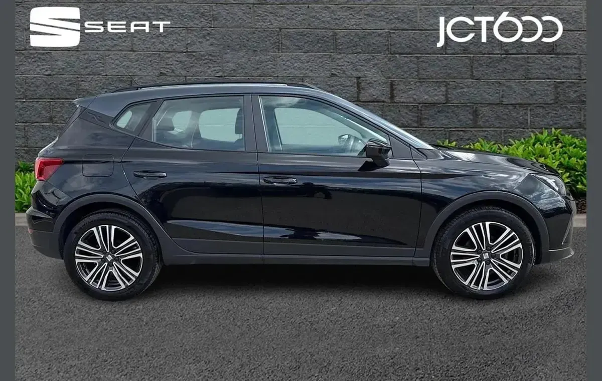 Used Seat Arona SE Technology 108 HP (79 kW) 2023 Black SUV