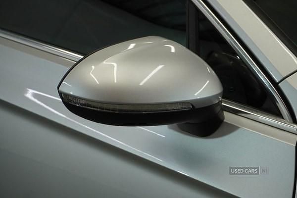 Used VW Passat SE 150 HP (110 kW) 2020 Silver Sedan