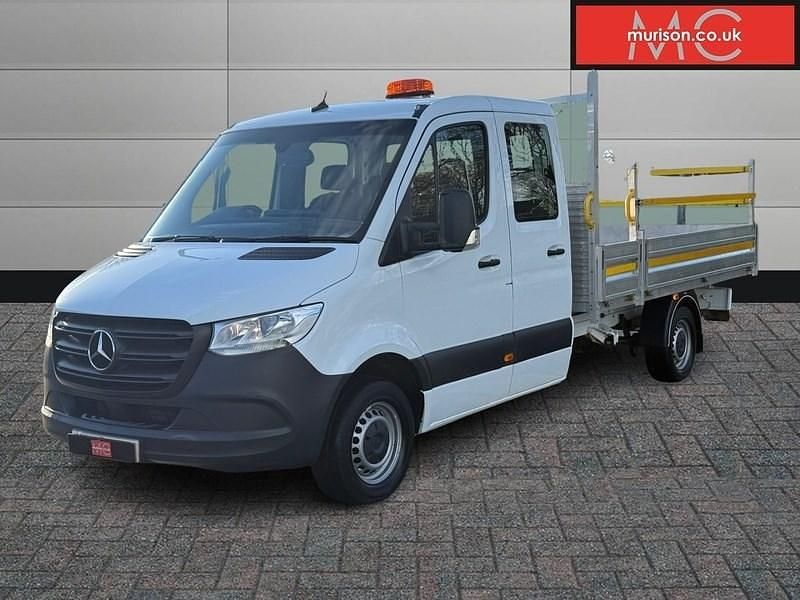 Begagnad Mercedes Sprinter Progressive 141 HK (103 kW) 2023 Vit Van