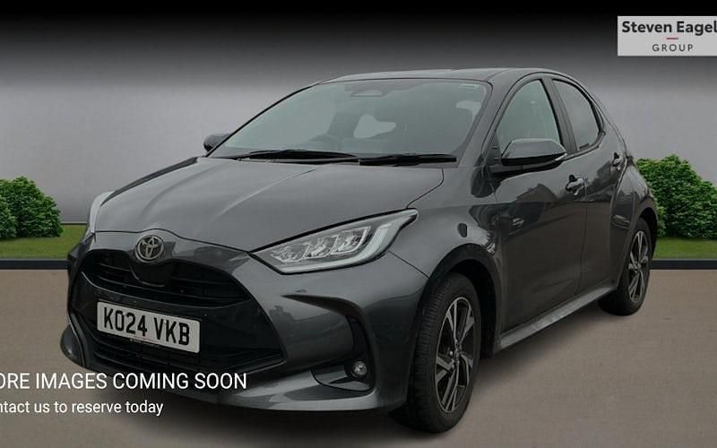 Used Toyota Yaris Hybrid Design 116 HP (85 kW) 2026 Hatchback