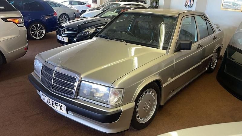 Used Mercedes 190 1986 Silver Sedan