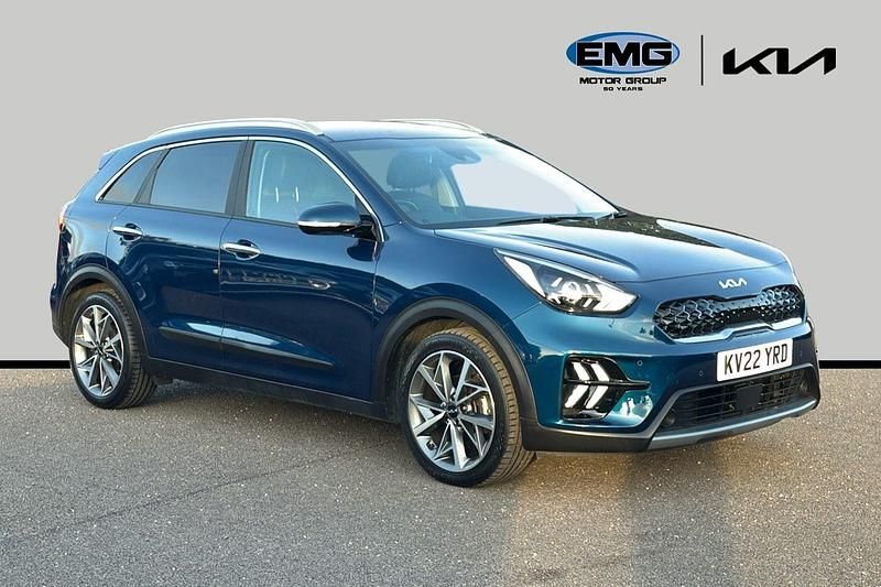Blue Used 2022 Kia Niro 3 SUV | £19,195 (Fair price) - Image 1/3