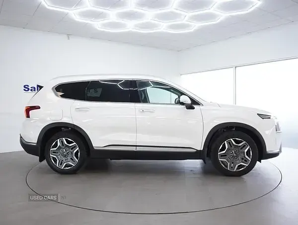 Used Hyundai Santa Fe Ultimate 2024 White SUV