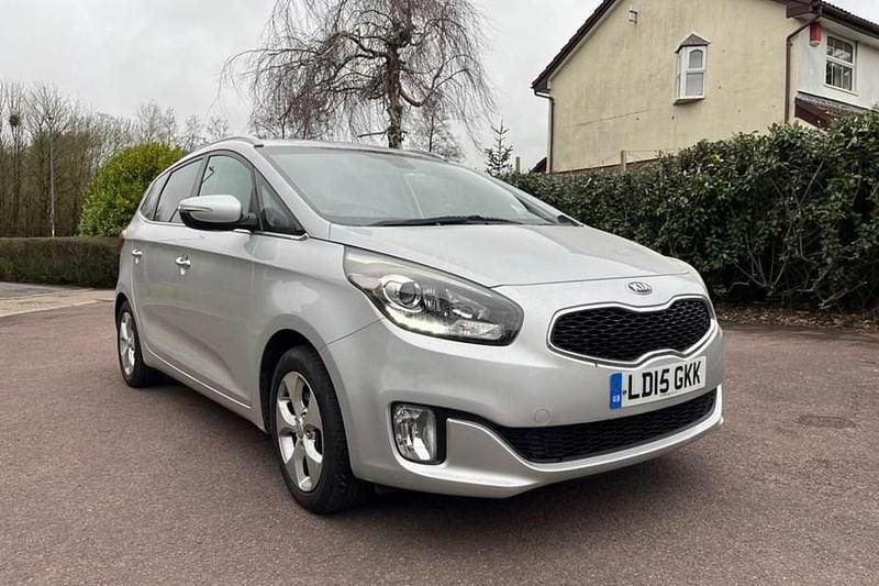 Used Kia Carens 133 HP (97 kW) 2015 MPV