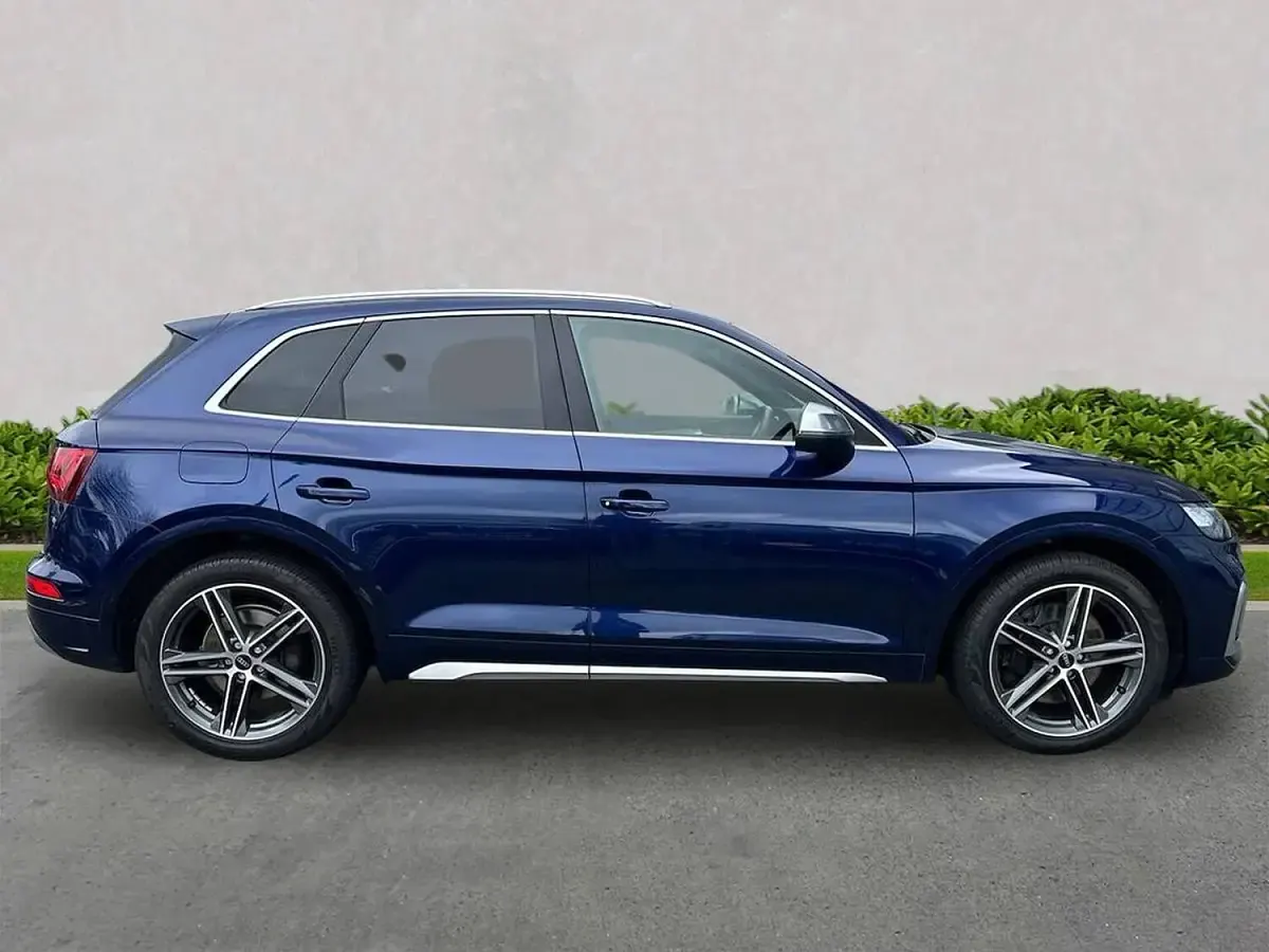 Used Audi SQ5 Performance 341 HP (250 kW) 2023 Blue SUV