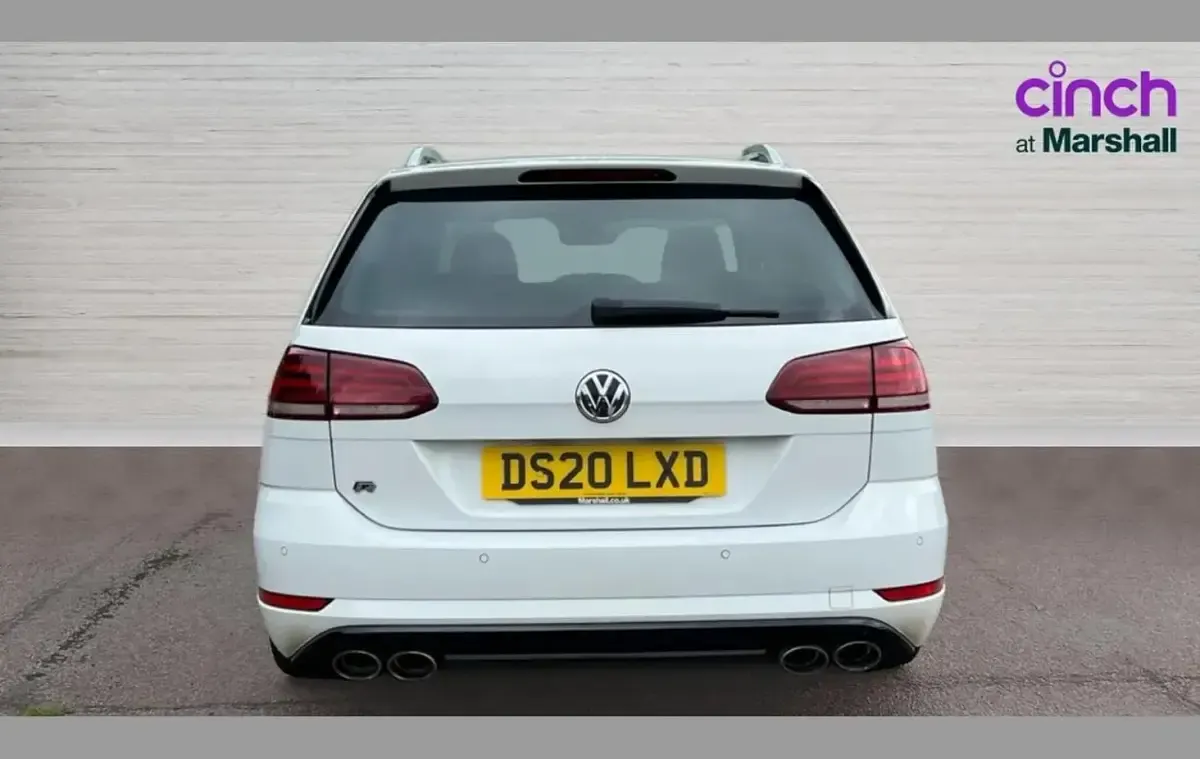 Used VW Golf VIII R 296 HP (217 kW) 2020 White Estate