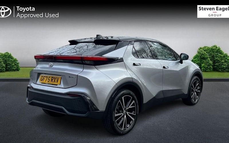 New Toyota C-HR 140 HP (102 kW) 2026 SUV