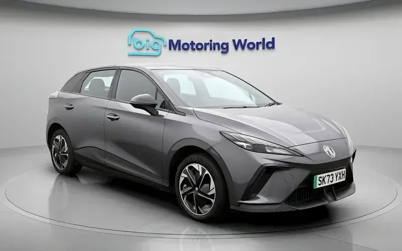 Used MG MG4 EV SE 319 kW (435 HP) 2023 Grey Hatchback